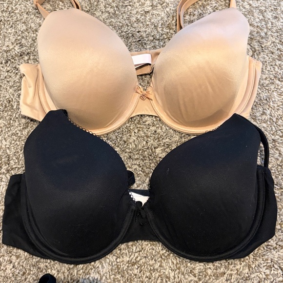 Victoria's Secret Bra Collection - Black, Navy, and Tan - Picture 3 of 6